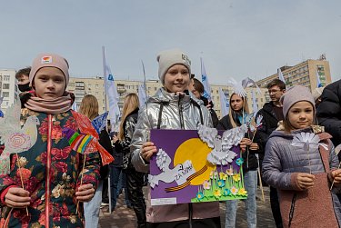 Оренбуржцы отправляют гуманитарную помощь 